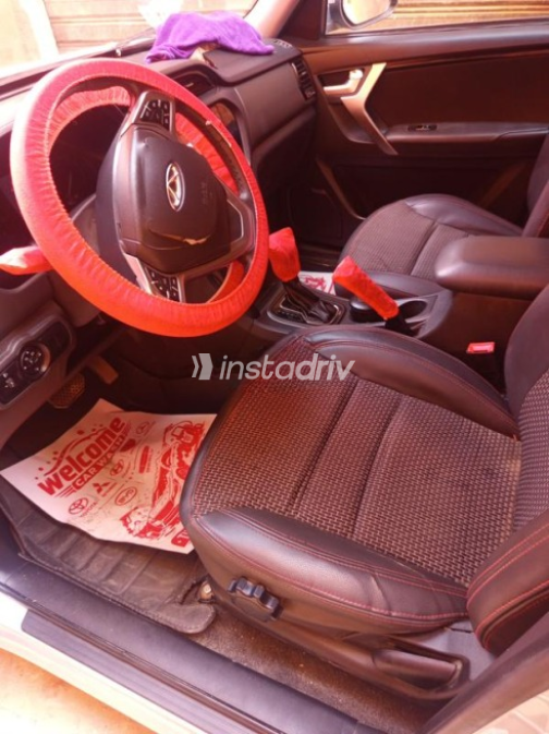 Chery Tiggo 3 2021 Silver Automatic Used for Sale in Cairo - 4