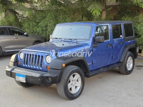 Jeep Wrangler 2012 Dark Blue Automatic Used for Sale in Nasr city - 3
