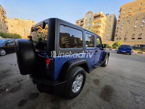 Jeep Wrangler 2012 Dark Blue Automatic Used for Sale in Nasr city - 6
