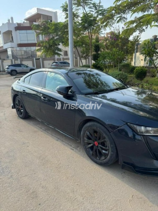 بيجو 508 2020 رمادي أوتوماتيك مستعملة للبيع في مدينة الشيخ زايد - 5