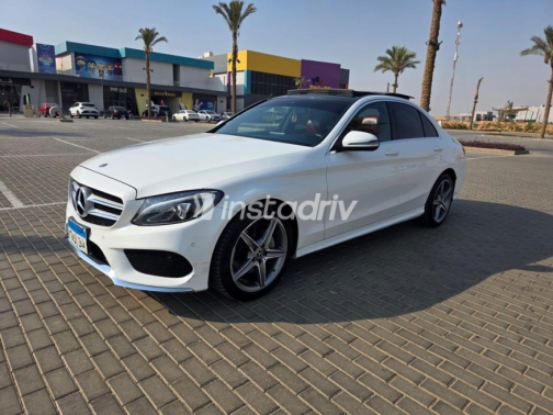 Mercedes C 180 2018 White Automatic Used for Sale in Maadi - 2