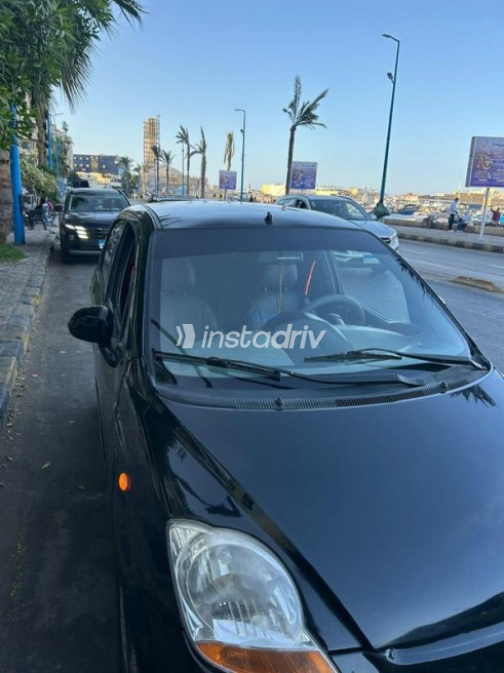 Chevrolet Spark 2011 Black Manual Used for Sale in Alexandria - 6