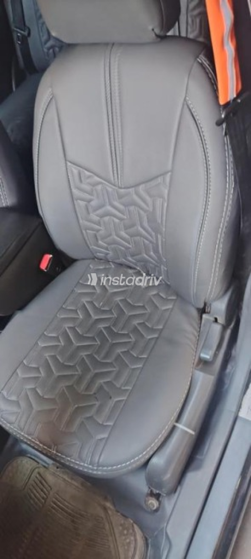 Chevrolet Spark 2011 Black Manual Used for Sale in Alexandria - 9