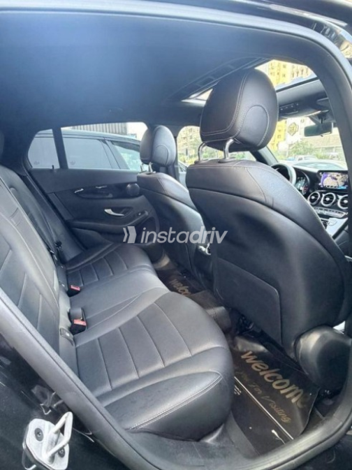 Mercedes GLC 200 2022 Black Automatic Used for Sale in Greater Cairo ( Cairo + Giza) - 4
