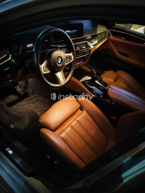 BMW 530 2019 Gray Automatic Used for Sale in Cairo - 2