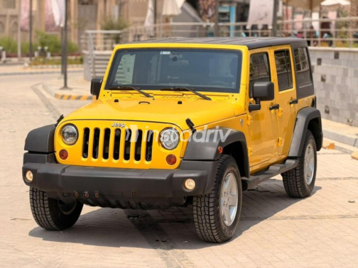 Jeep Wrangler 2011 Yellow Automatic Used for Sale in Cairo - 3