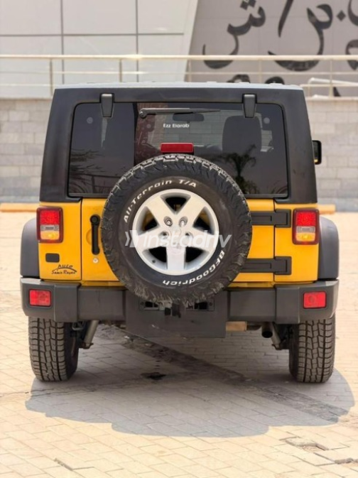 Jeep Wrangler 2011 Yellow Automatic Used for Sale in Cairo - 4