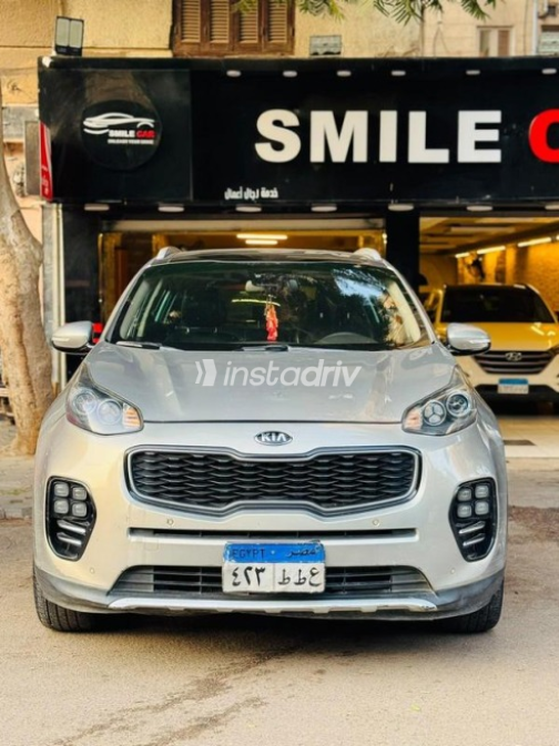 Kia Sportage 2017 White Automatic Used for Sale in Mohandessin - 1