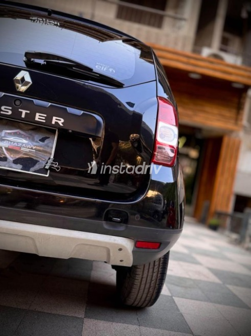 Renault Duster 2018 Black Automatic Used for Sale in Cairo - 5