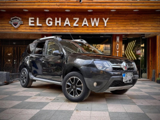 Renault Duster 2018 Black Automatic Used for Sale in Cairo