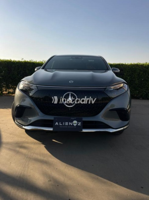 Mercedes E 450 2023 Gray Automatic Used for Sale in Sheikh Zayed City - 6