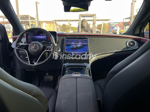 Mercedes E 450 2023 Gray Automatic Used for Sale in Sheikh Zayed City - 9
