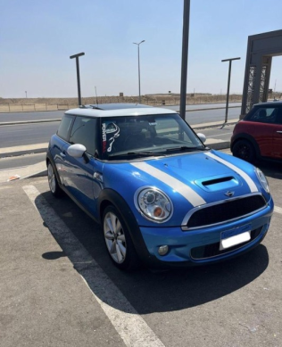 مينى مينى كوبر s 2008 أزرق يدوي مستعملة للبيع في القاهرة الكبرى ( القاهرة - الجيزة)