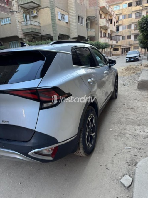 Kia Sportage 2023 Silver Automatic Used for Sale in El Minya - 4