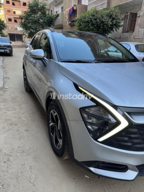 Kia Sportage 2023 Silver Automatic Used for Sale in El Minya - 5