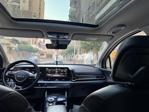 Kia Sportage 2023 Silver Automatic Used for Sale in El Minya - 10