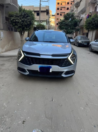 Kia Sportage 2023 Silver Automatic Used for Sale in El Minya