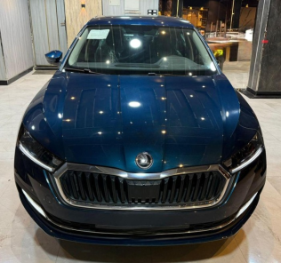 Skoda Octavia 2023 Dark Blue Automatic Used for Sale in Cairo