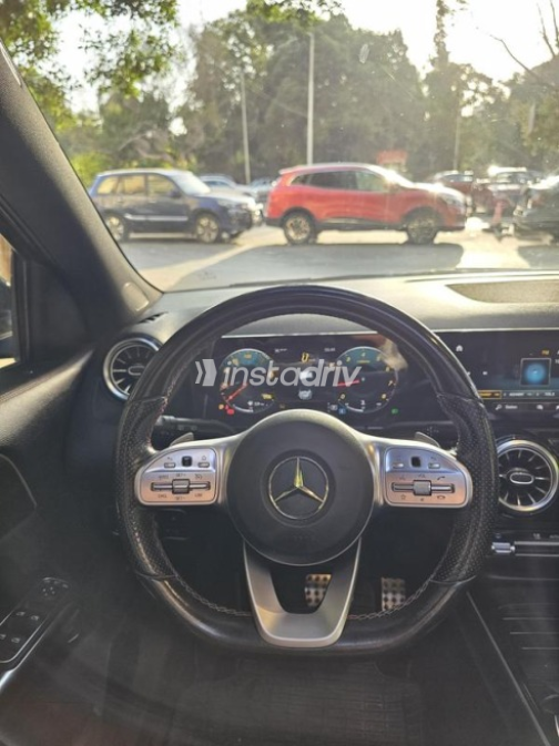 Mercedes GLA 2021 Brown Automatic Used for Sale in Heliopolis - 8