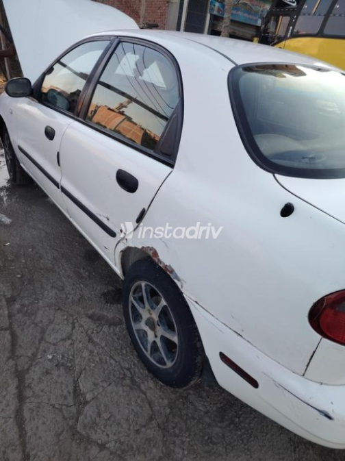 Daewoo Lanos 2000 White Manual Used for Sale in Zagazig - 7
