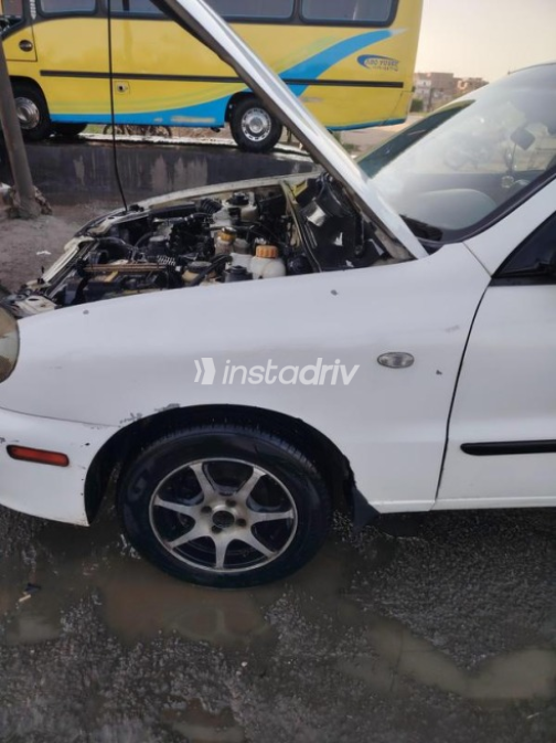 Daewoo Lanos 2000 White Manual Used for Sale in Zagazig - 8