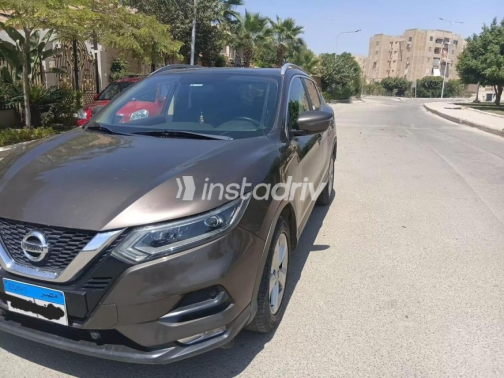نيسان قشقاي 2019 بني أوتوماتيك مستعملة للبيع في المعادى - 9