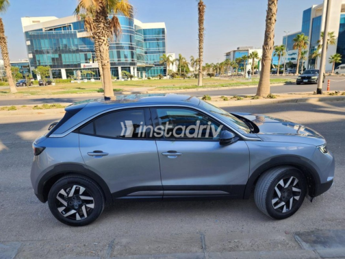 Opel Mokka 2022 Silver Automatic Used for Sale in El Haram - 5