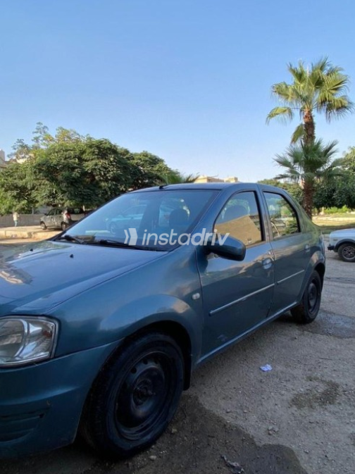 Renault Logan 2010 Petroleum Manual Used for Sale in Cairo - 1