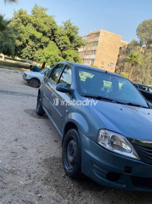 Renault Logan 2010 Petroleum Manual Used for Sale in Cairo - 2