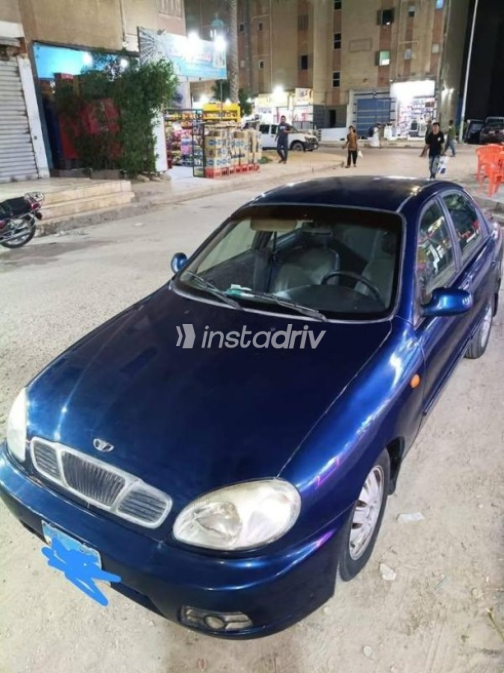 دايو لانوس 2 2001 أزرق يدوي مستعملة للبيع في 6 أكتوبر - 5