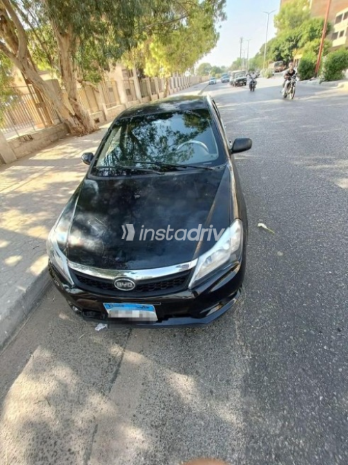 Byd F3 2019 Black Manual Used for Sale in Cairo - 1