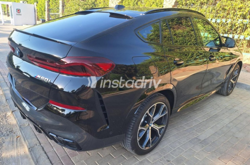 بي ام دبليو X6 M 2024 أسود أوتوماتيك مستعملة للبيع في القاهرة - 4