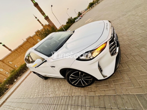 Jetour X70 Plus 2023 White Automatic Used for Sale in Nasr city - 6
