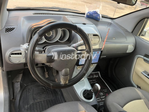 Speranza A113 2011 Silver Manual Used for Sale in Pyramids Gardens - 5