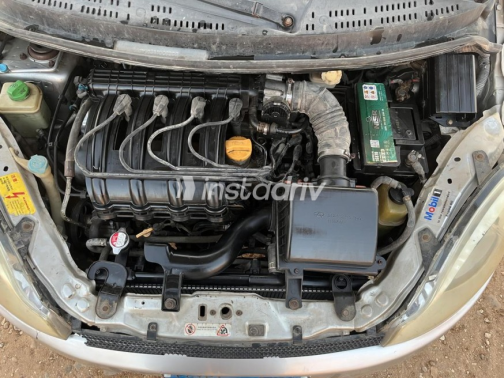 Speranza A113 2011 Silver Manual Used for Sale in Pyramids Gardens - 8
