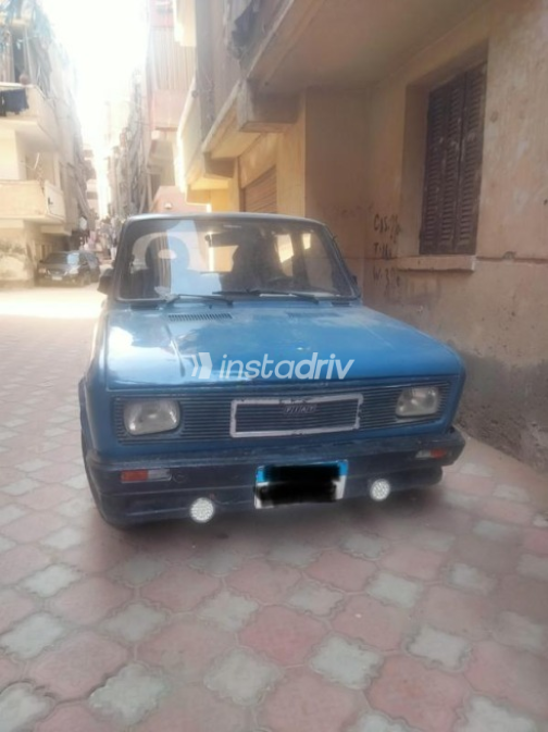 Fiat 128 1976 Petroleum Manual Used for Sale in Giza - 1