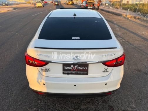Chery Arrizo 5 2025 White Automatic Used for Sale in Red Sea - 5