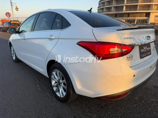 Chery Arrizo 5 2025 White Automatic Used for Sale in Red Sea - 7