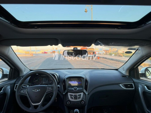Chery Arrizo 5 2025 White Automatic Used for Sale in Red Sea - 9