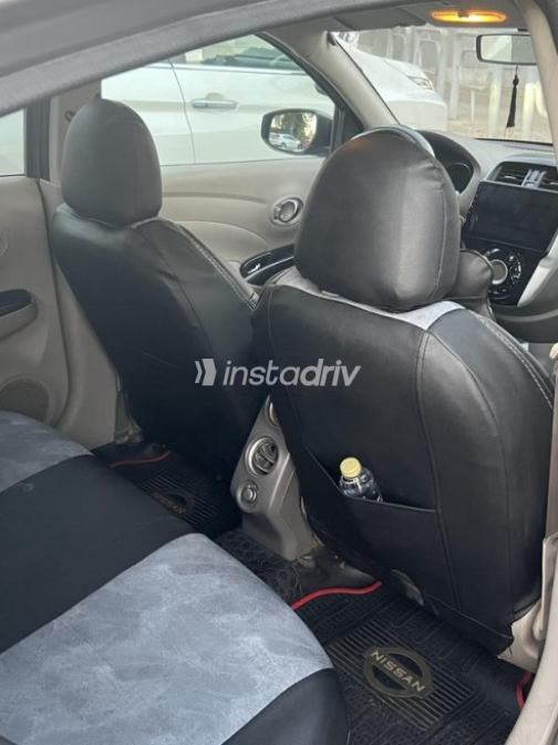 Nissan Sunny 2019 Dark Gray Automatic Used for Sale in Giza - 4