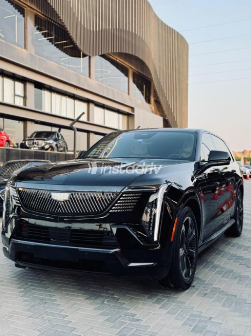 Cadillac Escalade 2026 Black Automatic Used for Sale in Cairo - 4