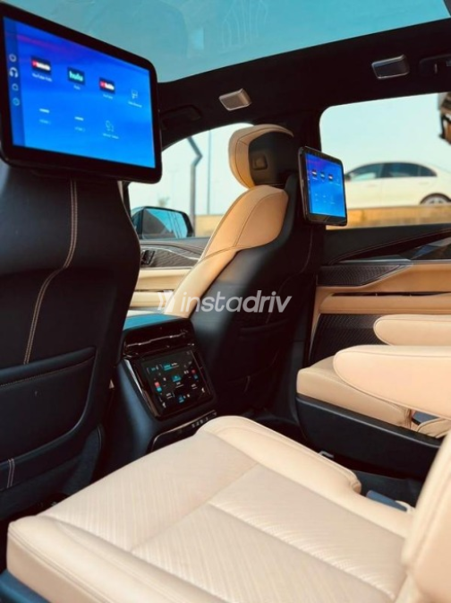 Cadillac Escalade 2026 Black Automatic Used for Sale in Cairo - 8