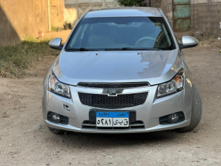 Chevrolet Cruze 2010 Silver Automatic Used for Sale in Khanka