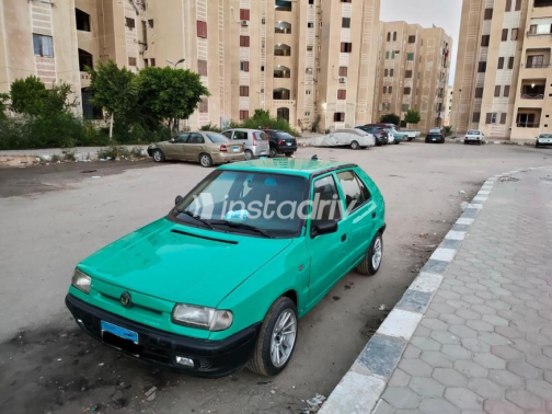 Skoda Felicia 1995 Green Manual Used for Sale in Sheikh Zayed City - 4