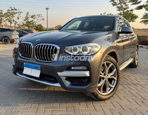 بي ام دبليو X3 2019 أسود أوتوماتيك مستعملة للبيع في القاهرة الكبرى ( القاهرة - الجيزة) - 5