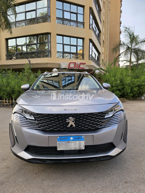 Peugeot 5008 2021 Gray Automatic Used for Sale in Greater Cairo ( Cairo + Giza) - 8