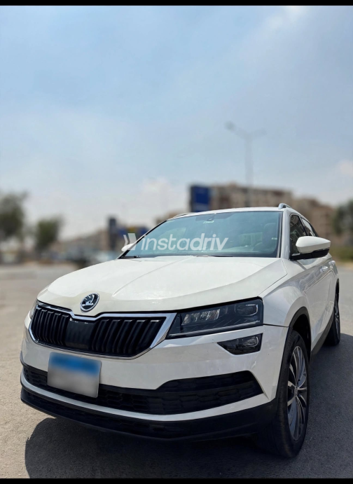 سكودا كاروك 2022 أبيض أوتوماتيك مستعملة للبيع في القاهرة الكبرى ( القاهرة - الجيزة) - 2