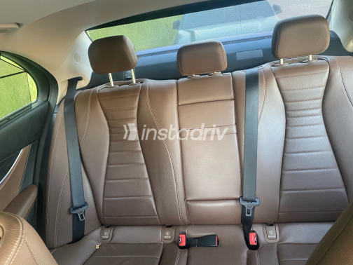 Mercedes E 180 2018 Gray Automatic Used for Sale in Greater Cairo ( Cairo + Giza) - 9