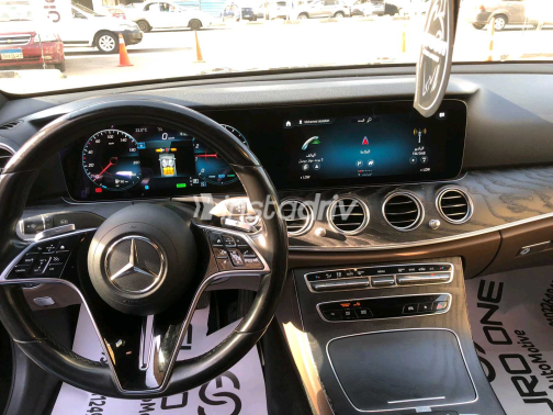 Mercedes E 200 2021 Black Automatic Used for Sale in Greater Cairo ( Cairo + Giza) - 9