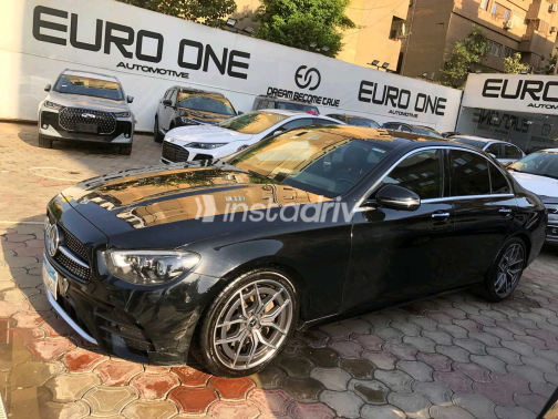 Mercedes E 200 2021 Black Automatic Used for Sale in Greater Cairo ( Cairo + Giza) - 10